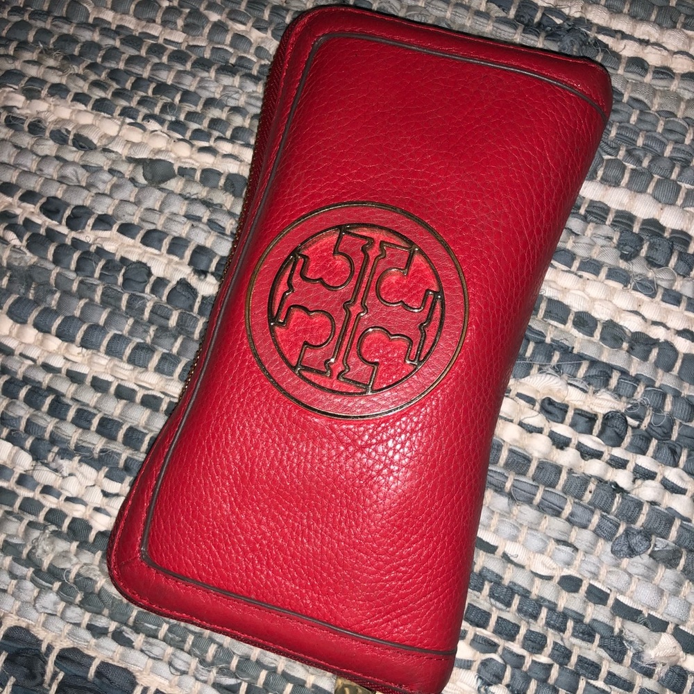 Tory Burch Amanda Wallet